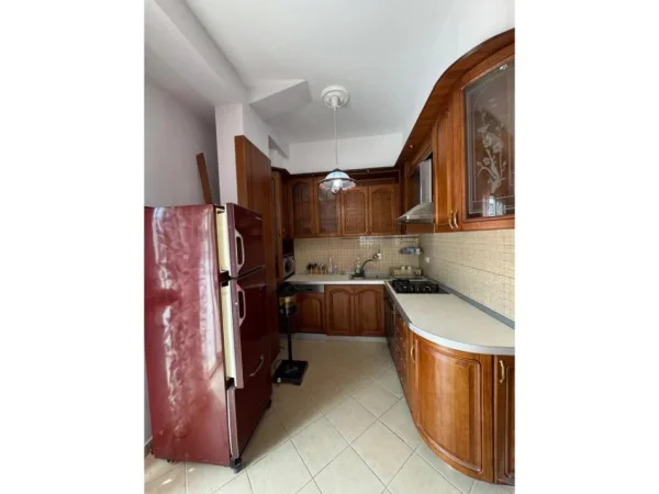 Shitet, Apartament 1+1 + Verande, Golem, PAMJE DETI, VIJE E PARE 110,000 EURO