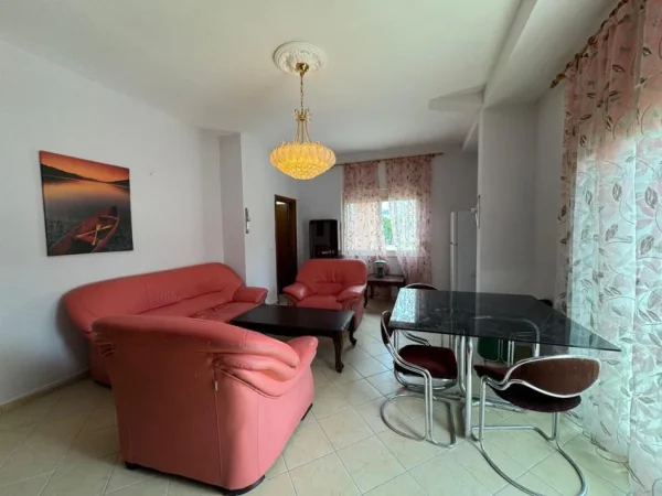 Shitet, Apartament 1+1 + Verande, Golem, PAMJE DETI, VIJE E PARE 110,000 EURO