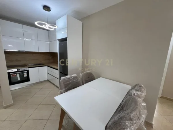 Durres, shitet apartament 2+1 Kati 1, 115 m² 135.000 € (Plazh Hekurudha, Durrës)