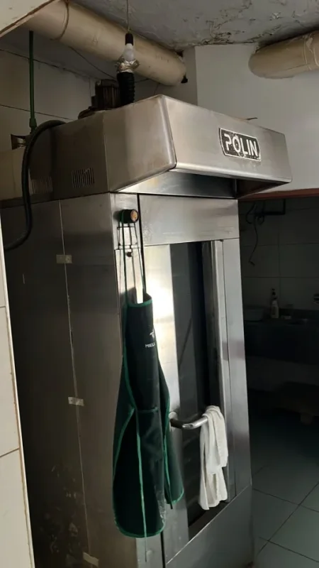 Tirane, jepet me qera ambjent biznesi Kati 0, 110 m² 700 € (Qytet Studenti)