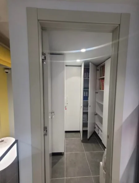 Tirane, jepet me qera zyre Kati 2, 60 m² 1.200 € (Qender)