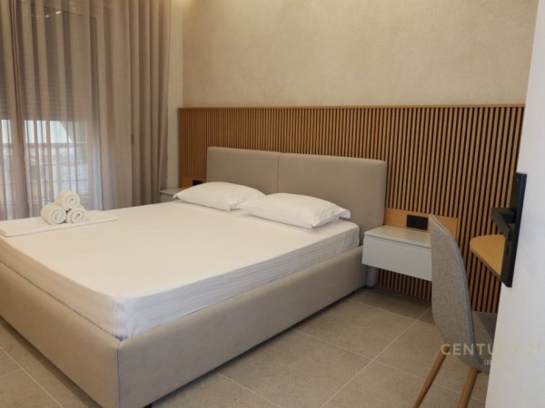 Tirane, shitet apartament 1+1 Kati 10, 63 m² 194.000 € (Rruga e Bogdaneve)