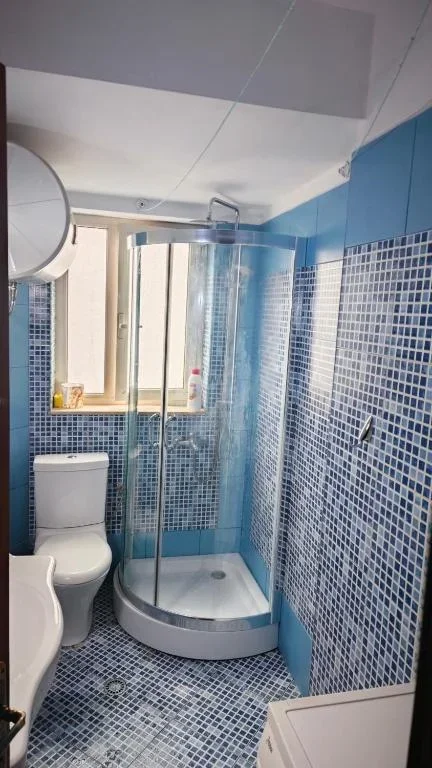 Tirane, jepet me qera apartament Kati 2, 40 m² 370 € (STADIUMI DINAMO)