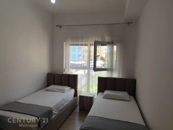 Tirane, shitet apartament 3+1 Kati 3, 121 m² 194.000 € (Rruga Pasho Hysa)