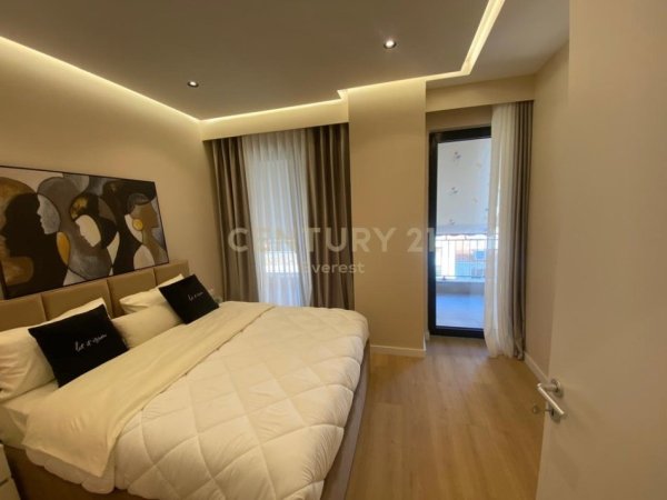 Tirane, shitet apartament 2+1 Kati 3, 107 m² 285.000 € (PAZARI I RI)