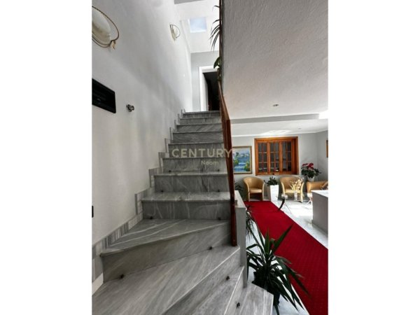 Tirane, shes Vile 3 Katshe Kati 3, 214 m² 320.000 € (ISH RESORANT DURRESI)