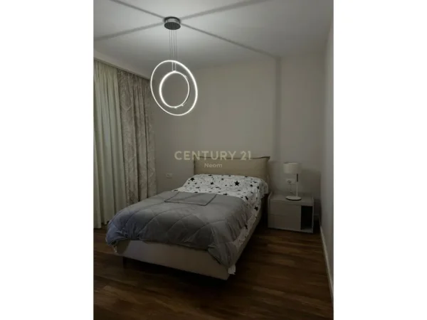 Tirane, shes apartament 2+1+Aneks+Ballkon Kati 11, 138 m² (Blloku)