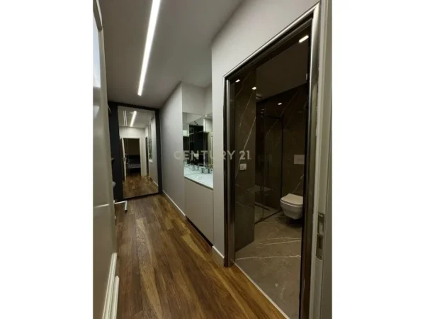 Tirane, shes apartament 2+1+Aneks+Ballkon Kati 11, 138 m² (Blloku)