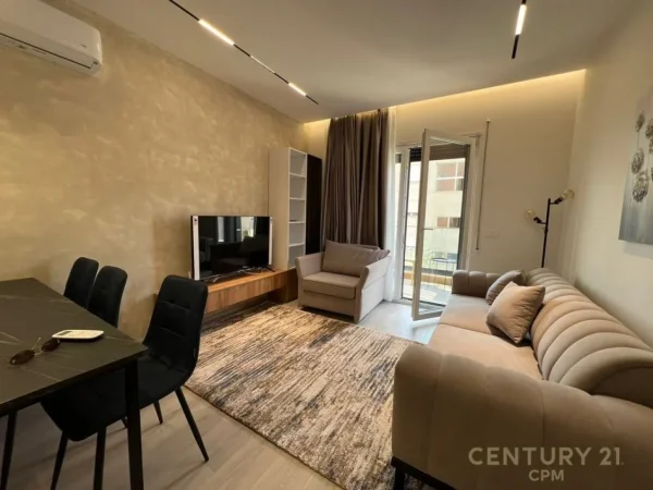 Tirane, jepet me qera apartament 1+1+Aneks+Ballkon Kati 2, 60 m² 800 € (Kodra e Diellit)