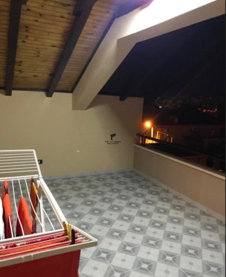Tirane, jepet me qera apartament 3+1 Kati 3, 120 m² 550 € (XHAMLLIK)
