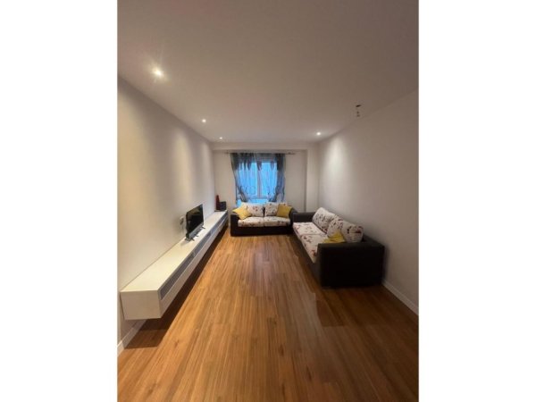 Tirane, shes apartament 2+1+Aneks+Ballkon Kati 3, 90 m² 165.000 € (Kompleksi Magnet)