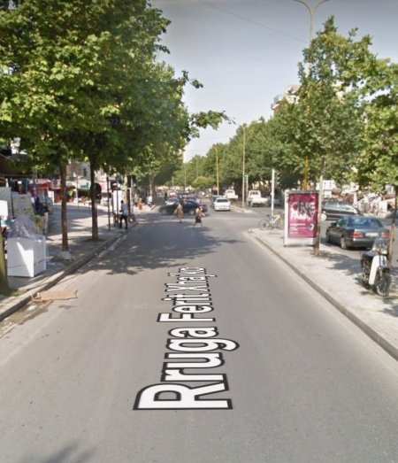 Tirane, shes apartament 2+1+Ballkon Kati 2, 101 m² 151.500 € (Rruga &quot;Ferit Xhajko&quot;)