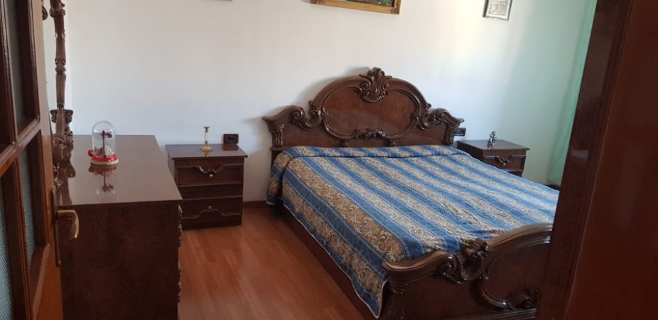 Tirane, jepet me qera apartament 2+1 Kati 6, 86 m² 450€ (ish parku)