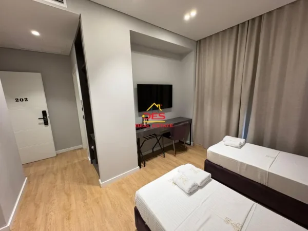 Vlore, shitet hotel Kati 2, 149 m² 300.000 € (Rruga Gjergj Kastrioti)