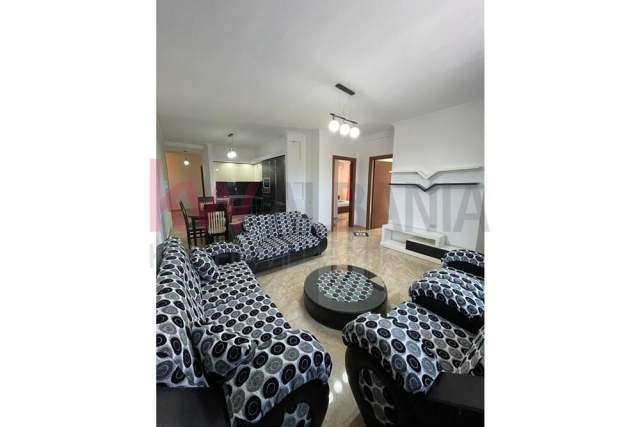 Tirane, jepet me qera apartament 2+1+BLK Kati 4, 120 m² 550 Euro (Rruga Dritan Hoxha)