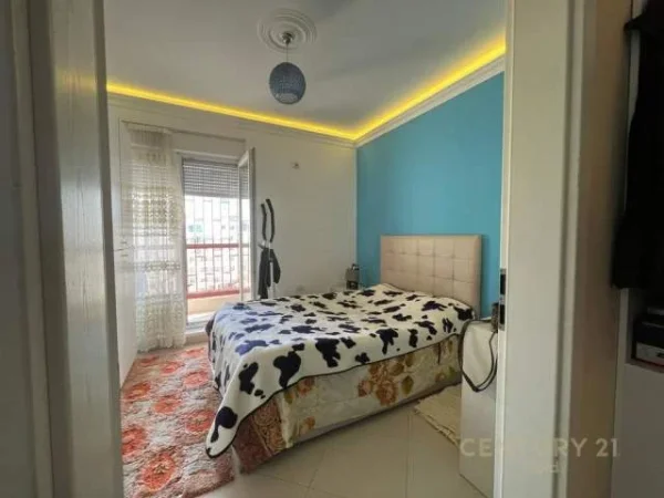 Tirane, shitet apartament 2+1+BLK Kati 8, 92 m² 154.000 Euro (rruga Ndre Mjeda)