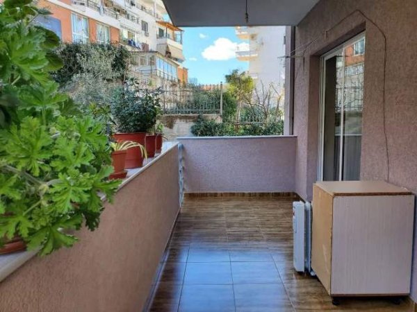 Tirane, shitet apartament 2+1+BLK Kati 2, 104 m² 177.582 Euro (Rruga Rrapo Hekali (Kodra e Diellit))