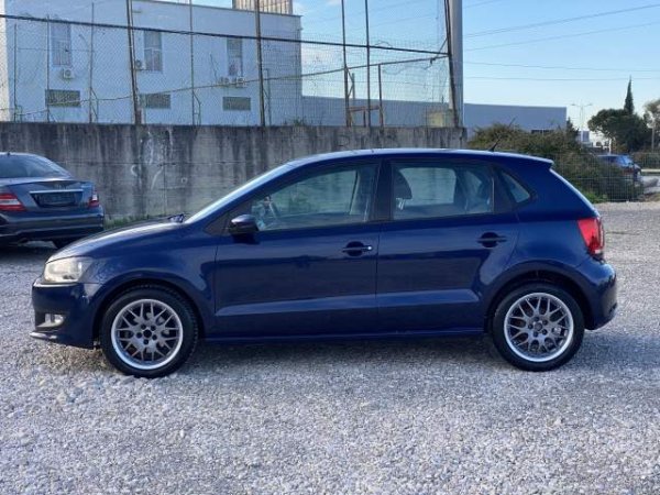 Tirane, shes makine Volkswagen Polo Viti 2009, 5.400 Euro