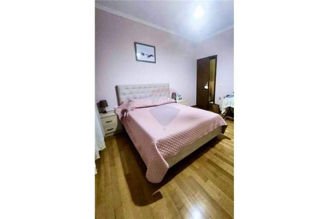 Tirane, shitet apartament 3+1+A+BLK Kati 2, 132 m² 103.000 Euro (Rr. Aleksander Moisiu)