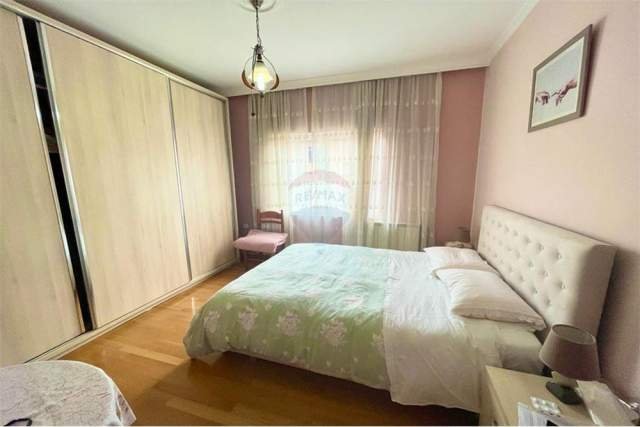 Tirane, shitet apartament 3+1+A+BLK Kati 2, 132 m² 103.000 Euro (Rr. Aleksander Moisiu)