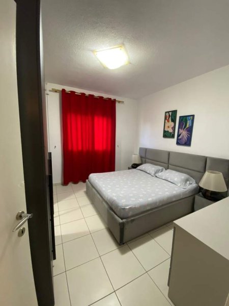 Tirane, jepet me qera apartament 2+1 Kati 8, 70 m² 500  (Rruga Panorama)