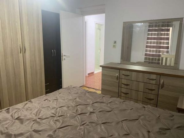 Tirane, jepet me qera apartament 1+1+BLK Kati 5, 60 m² 350 Euro (Margarita Tutulani)