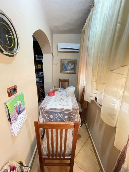 Tirane, shitet apartament 2+1 Kati 4, 676 m² 100.000 Euro