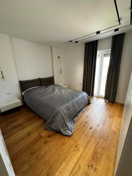 Tirane, jepet me qera apartament 2+1+BLK Kati 3, 101 m² 1.600 Euro (Rruga Hiqmet Buzi)