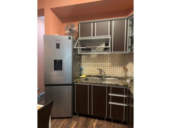 Tirane, jepet me qera apartament 2+1+BLK 70 m² 550 Euro (Qender)