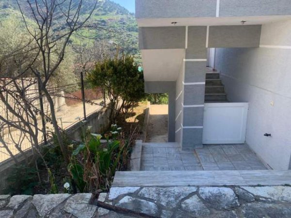 Delvine, shitet 2+1+BLK Kati 3, 500 m² 220.000 Euro (delvine)