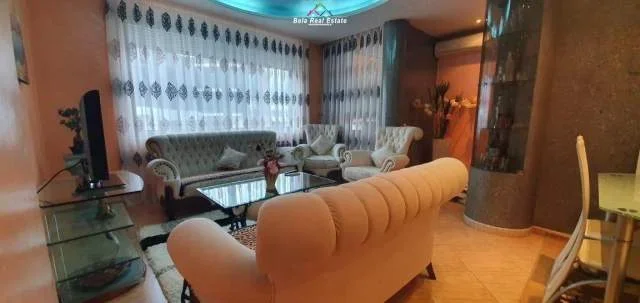 Tirane, jepet me qera apartament 1+1 Kati 9, 70 m² 700 Euro (rruga e kosovareve)