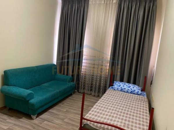Tirane, jepet me qera apartament 2+1+BLK Kati 3, 101 m² 500 Euro (Liqeni i Thate)