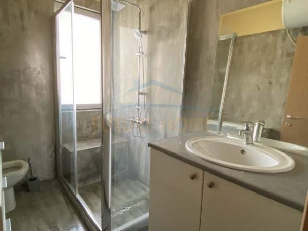 Tirane, jepet me qera apartament 2+1+BLK Kati 3, 101 m² 500 Euro (Liqeni i Thate)