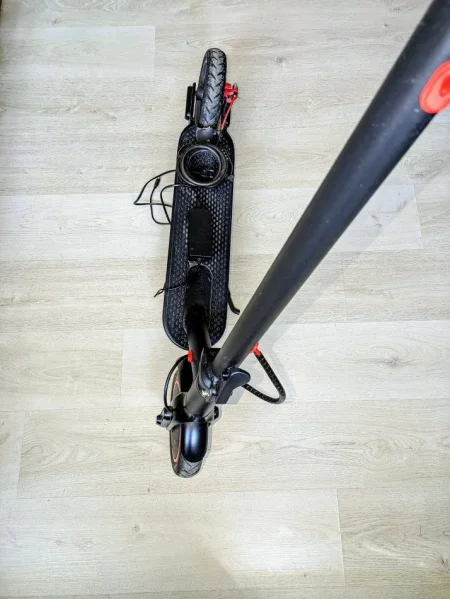 Tirane, shes Scooter - , e zeze 30 km 80 €