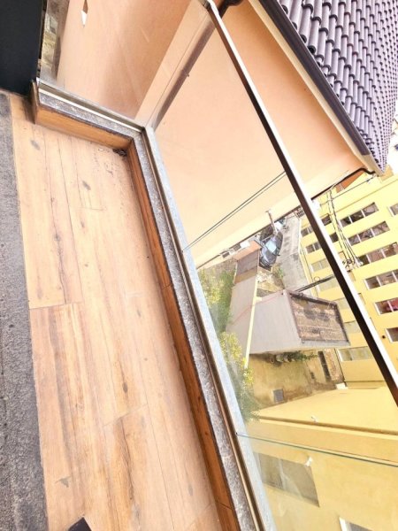 Shitet: Zyre (110m2)  📍Qender, Pas 15- kateshit | Kati:2 |  Fantastike Për Çdo Lloj Biznesi