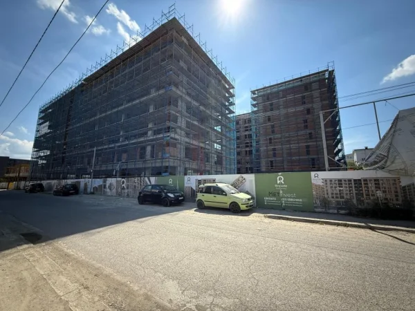 Tirane, shitet apartament 2+1+Ballkon Kati 1, 100 m² 95.000 € (Paskuqa)