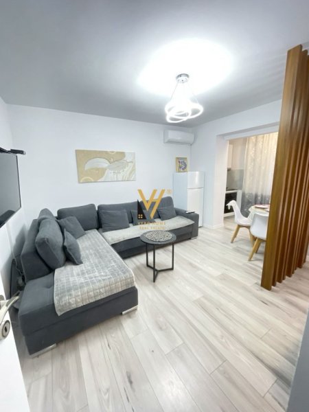 Tirane, jepet me qera apartament Kati 3, 40 m² 450 € (BRRYLI)