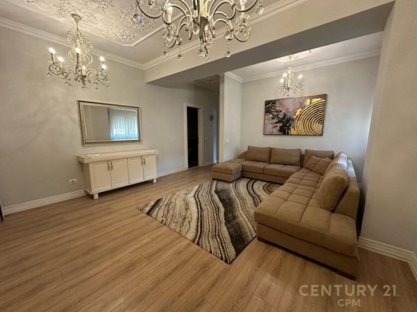 Tirane, jepet me qera apartament 2+1 Kati 8, 120 m² 1.500 € (bulevardi Gjergj Fishta)
