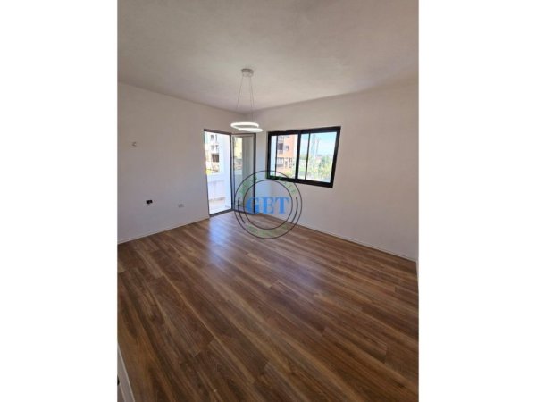 Durres, shitet apartament 2+1 Kati 2, 61 m² 81.000 € (Prane Drejtorise se Policise)
