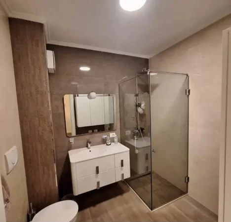 Tirane, shitet 2+1 Kati 2, 95 m² 365.000 € (Air albania)