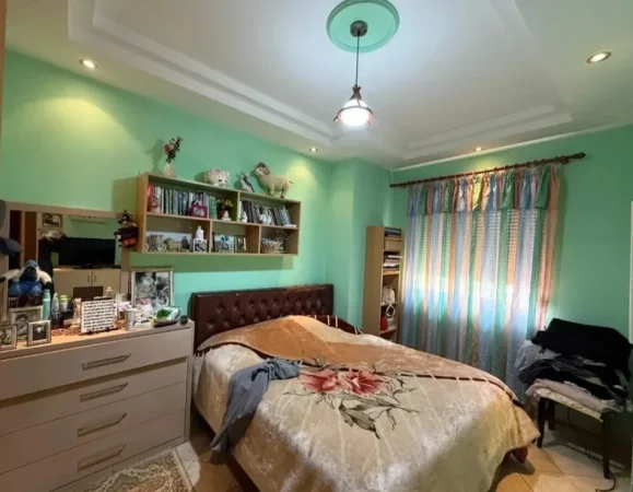 Tirane, shitet apartament 2+1 Kati 4, 109 m² 207.000 € (Prane gjimnazit partizani)