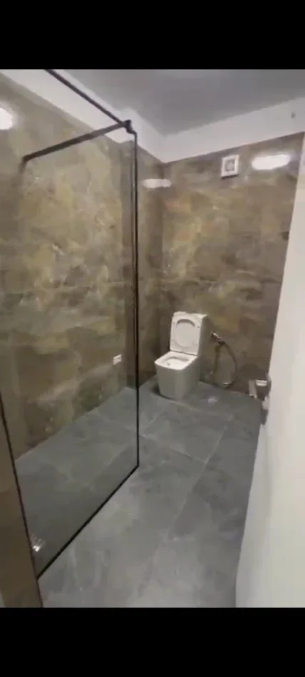 Tirane, shitet apartament 2+1 Kati 3, 77 m² 192.000 € (Rruga elbasanit)