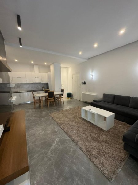 Tirane, jepet me qera apartament 2+1 , 116 m² 1.300 € (Delijorgji)