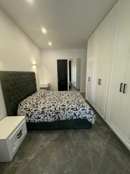 Tirane, jepet me qera apartament 2+1 , 116 m² 1.300 € (Delijorgji)