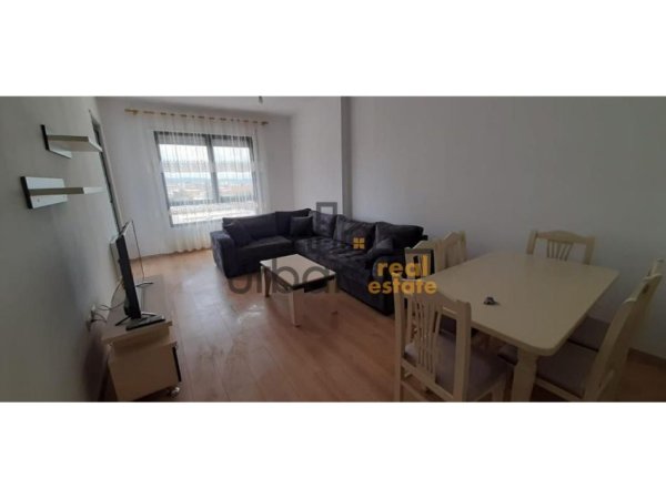 Tirane, jepet me qera apartament 2+1 Kati 5, 75 m² 500 € (Restorant Durrësi)