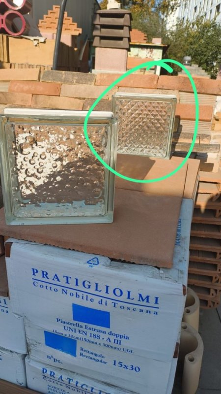 Tirane, Tulla xhami, tulla zjarrduruese shamot, pllaka balte veshje antike, oxhaqe, furra etj 10 €