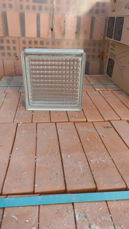 Tirane, Tulla xhami, tulla zjarrduruese shamot, pllaka balte veshje antike, oxhaqe, furra etj 10 €