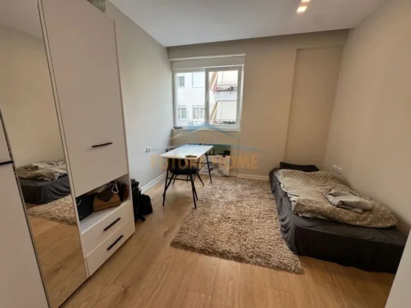 Tirane, shitet apartament 2+1+Ballkon Kati 3, 93 m² 255.000 € (Liqeni i Thate, Green Tarace)