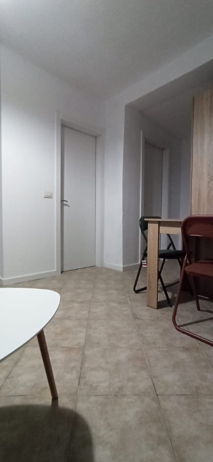 Tirane, jepet me qera apartament 1+1 Kati 0, 45 m² 350 € (Muhamet Gjollesha)