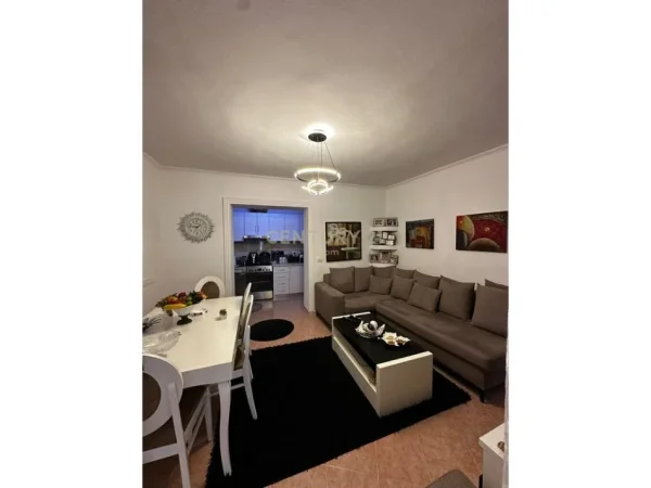 Tirane, shitet Vile 3 Katshe Kati 0, 214 m² 320.000 € (Neom115389)